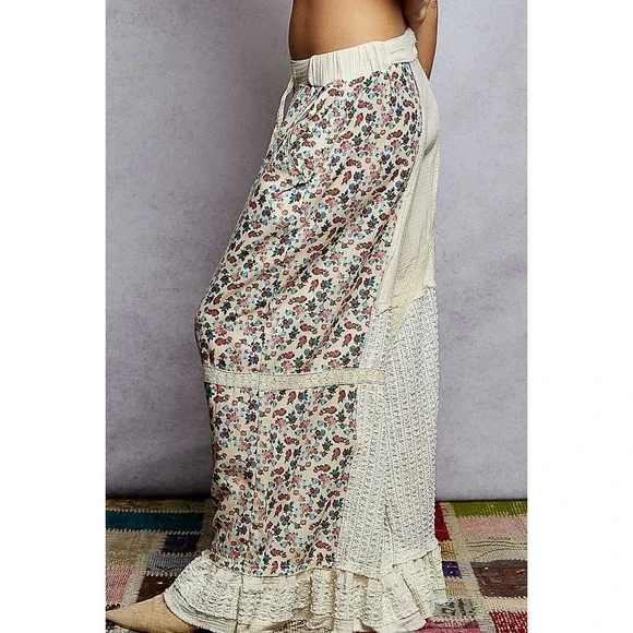 POL Boho Floral Patchwork Wide Leg Cotton Gauze Pants Cream Lace Ruffle Hem M - Picture 5 of 6